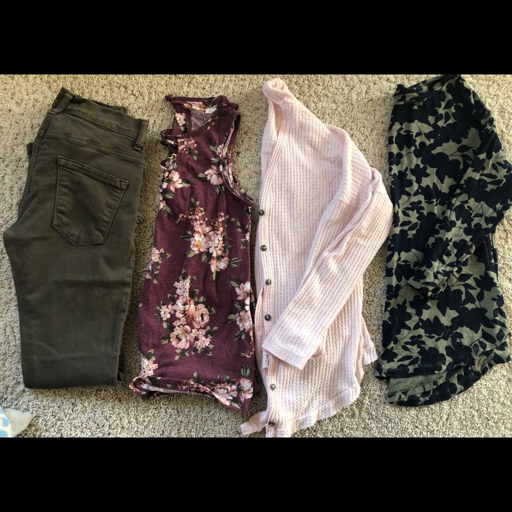 Lot of size small/xs: barely worn and outfitted!
